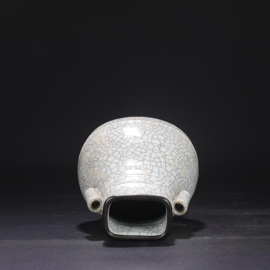 A Ge Ware Celadon Glazed Large Handled Vase - 4