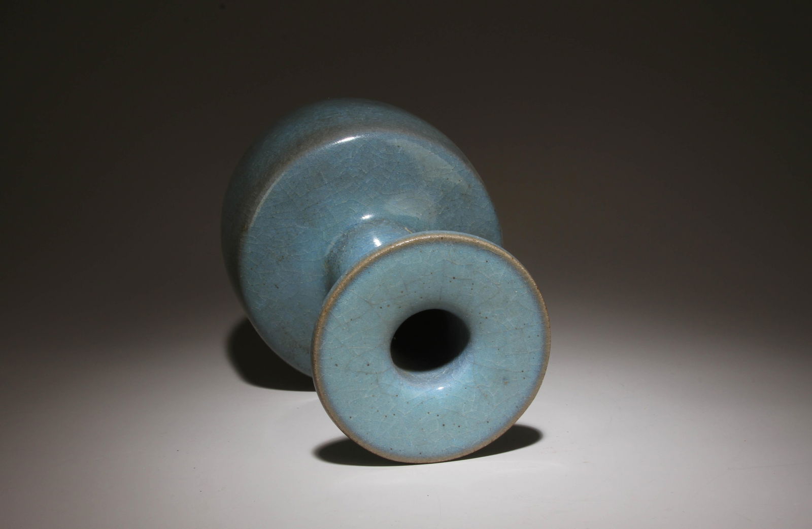 A Ruyao Vase - 4