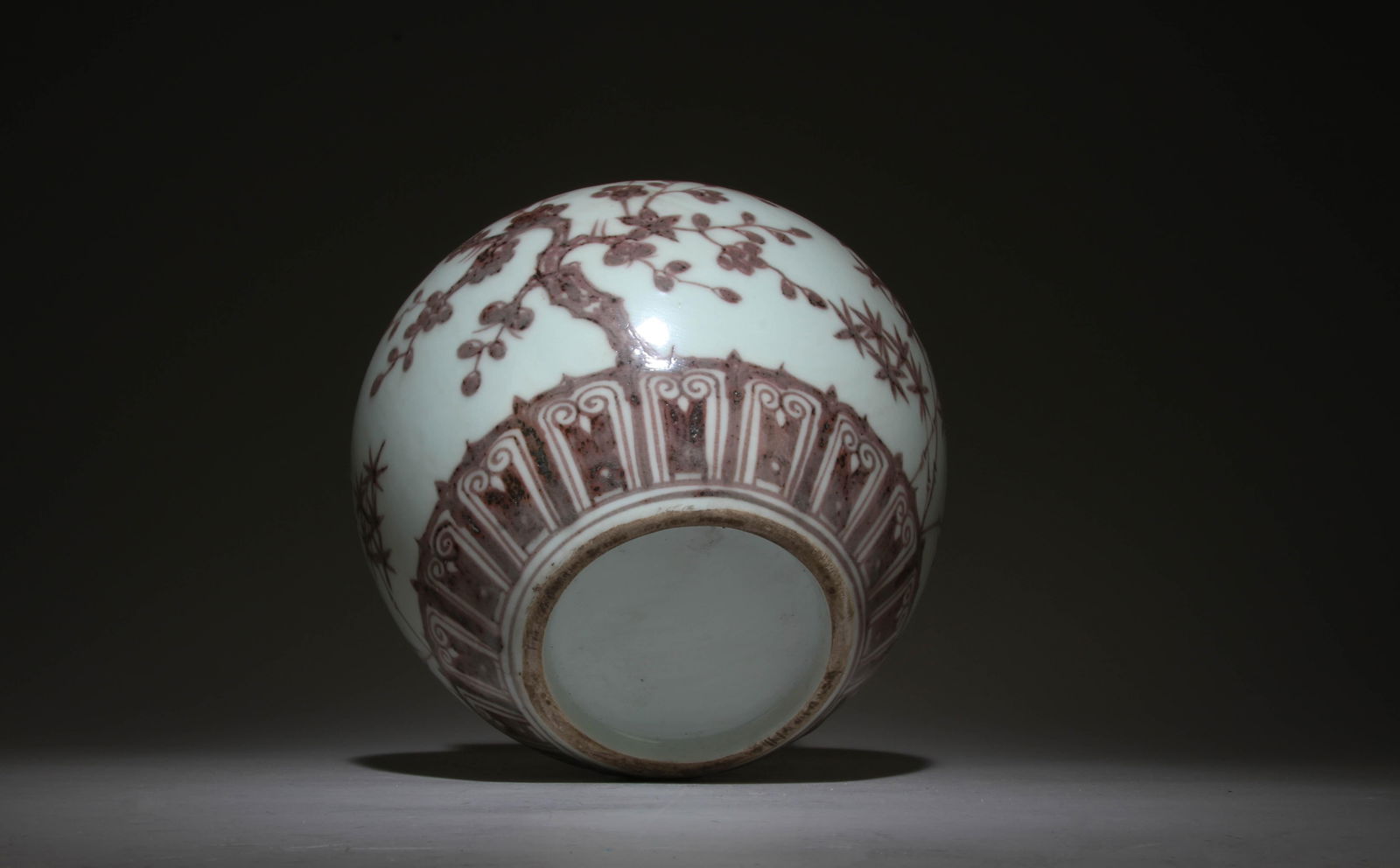 An Underglazed Red Jar - 6