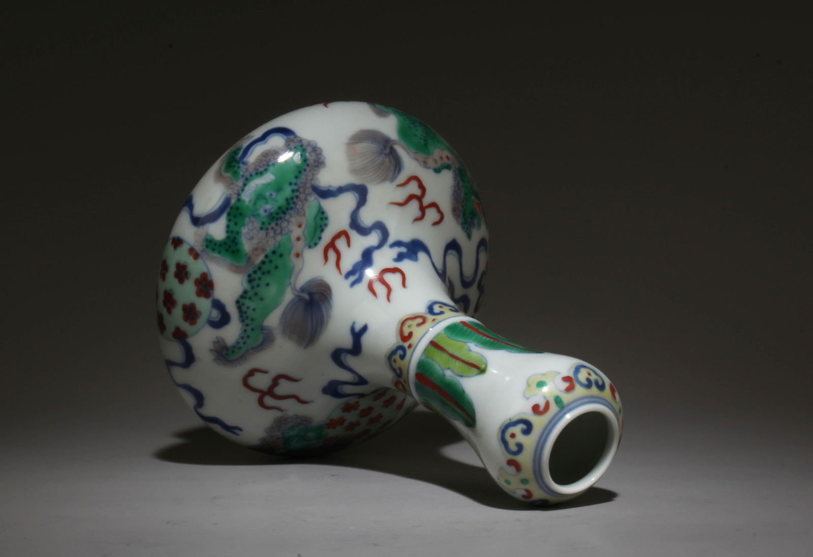 A Doucai Glazed Vase - 4