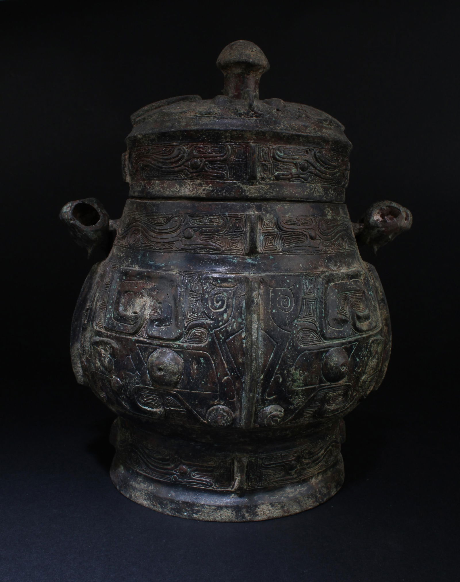 A Bronze Archaic Container - 4