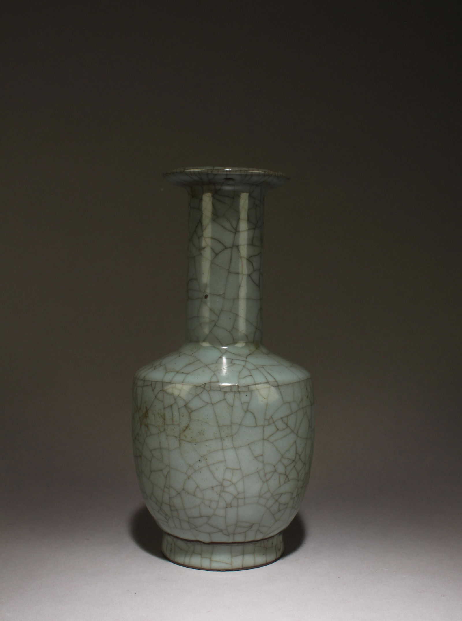 A Guan Type Vase - 2