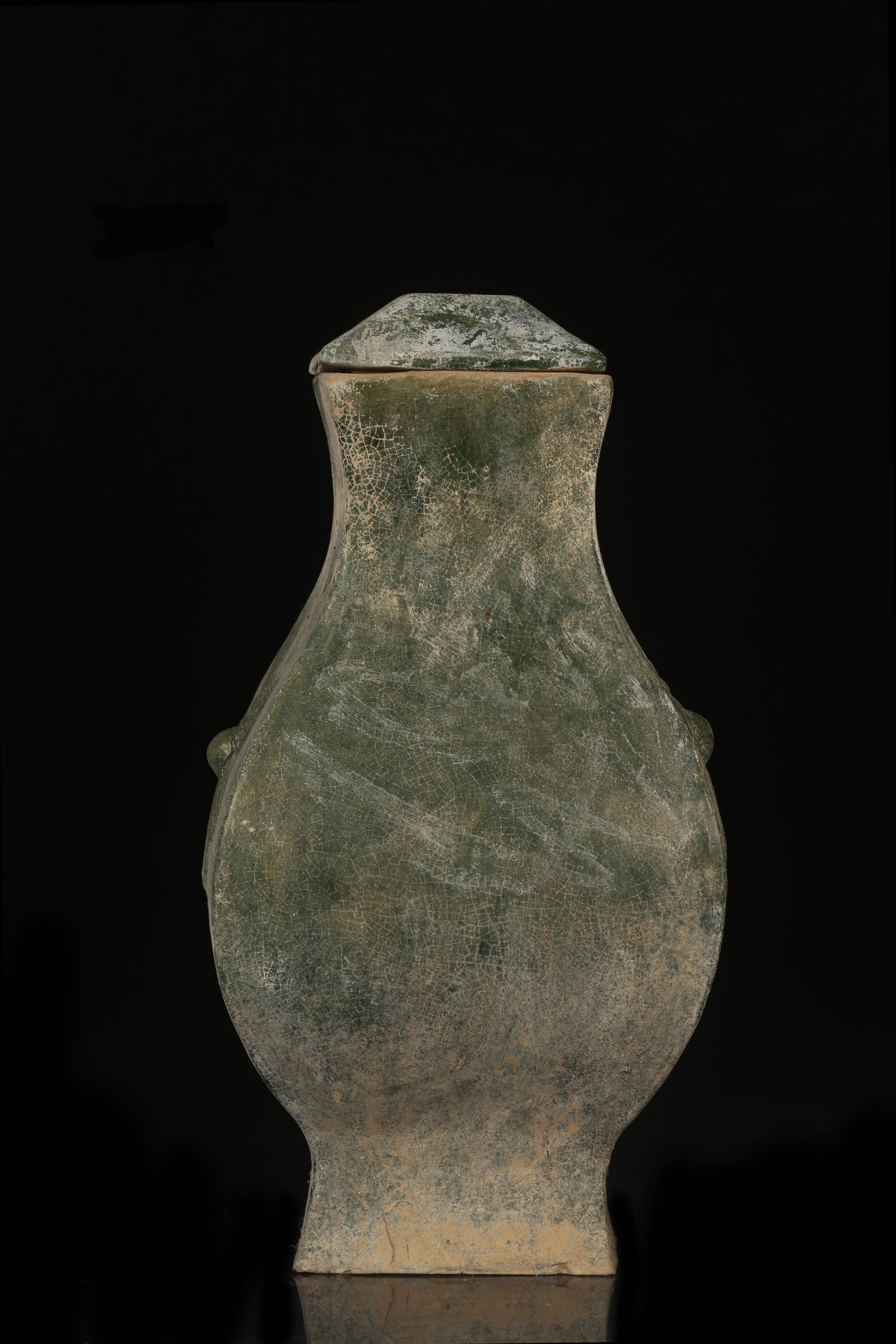 A Pottery 'Han Lv You' Vase (1 of 10)