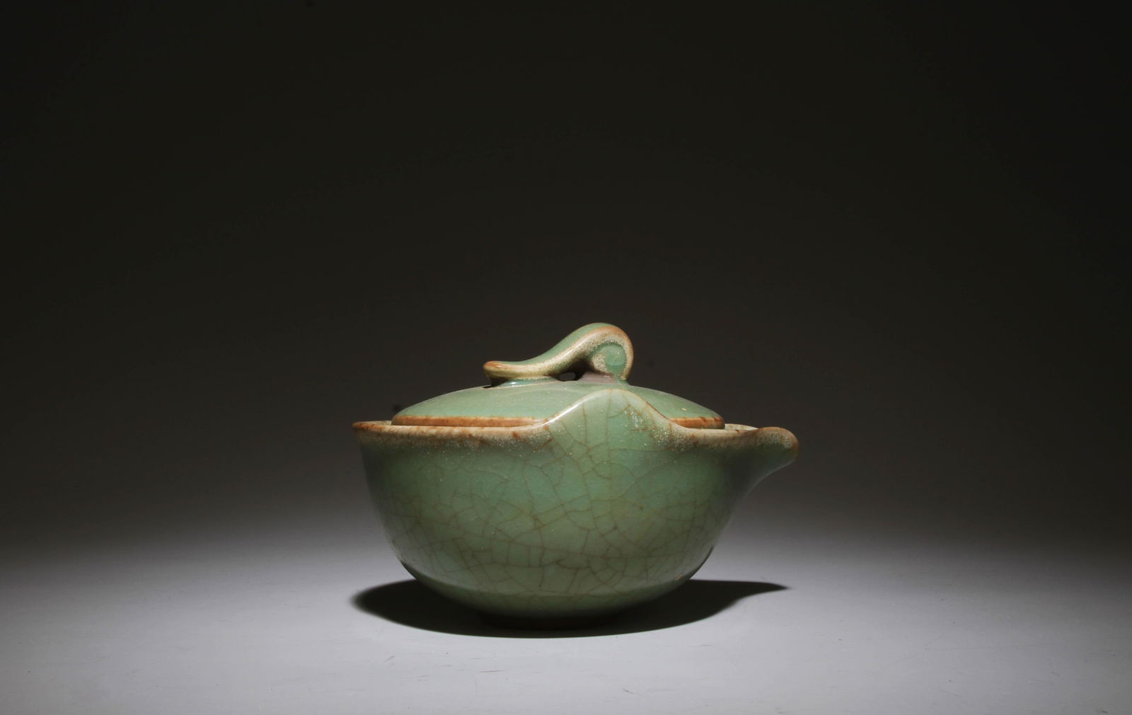A Ruyao Teapot - 3