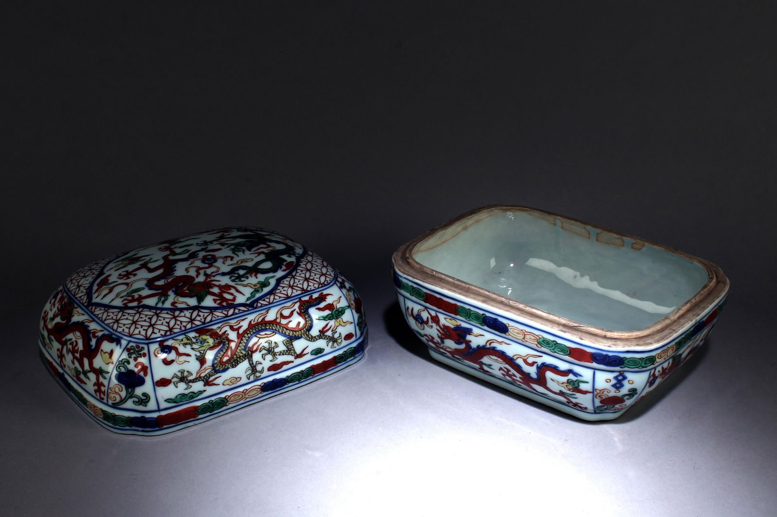 A Wucai Container - 7