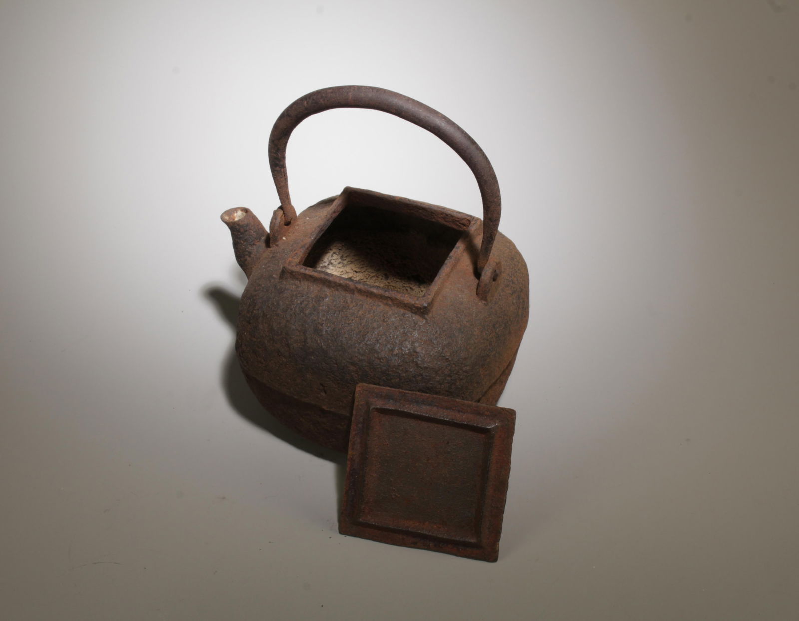 An Iron Teapot - 5
