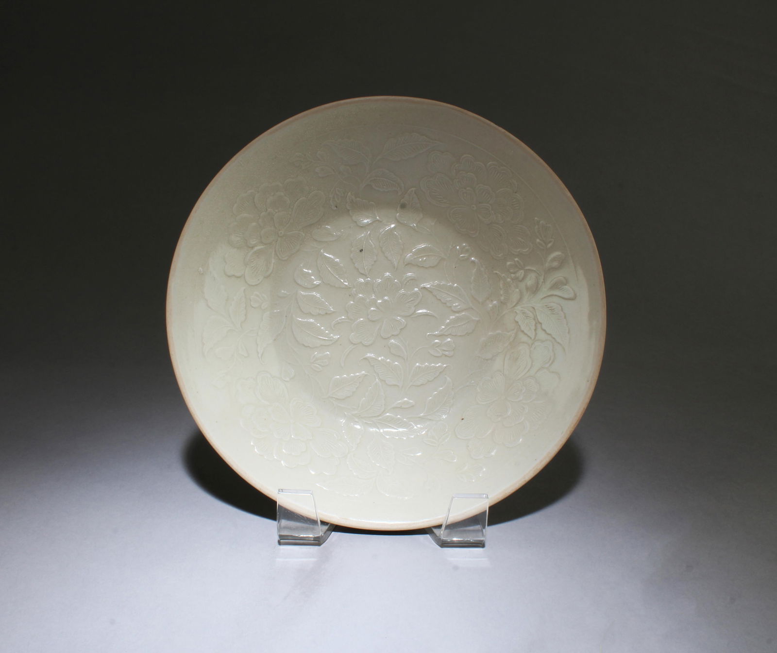 Chinese Dingyao Plate: Chinese Dingyao Plate. Diameter: 7.75"
