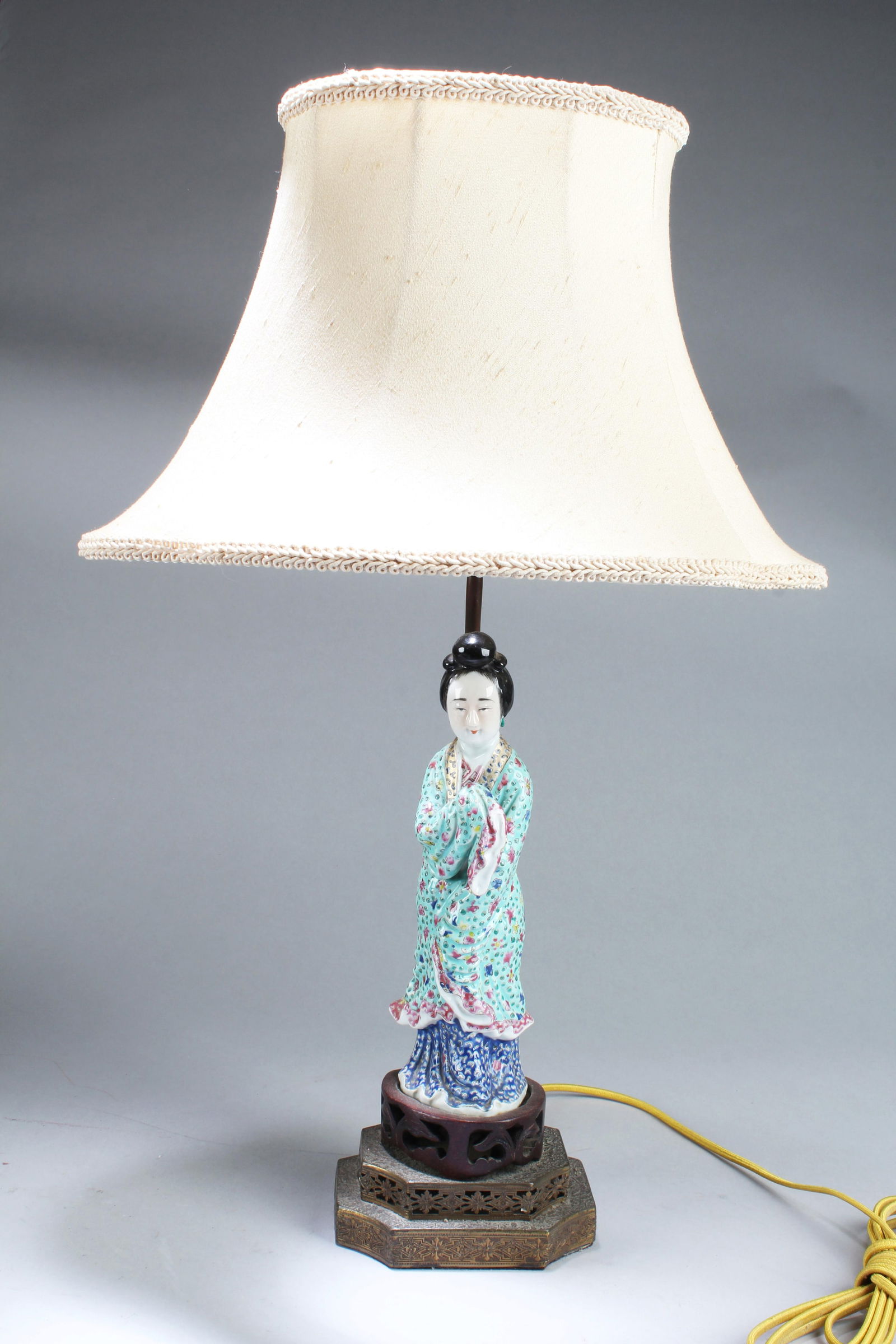 Chinese Porcelain Figurine Table Lamp: Chinese Porcelain Figurine Table Lamp. Height: 22.5"