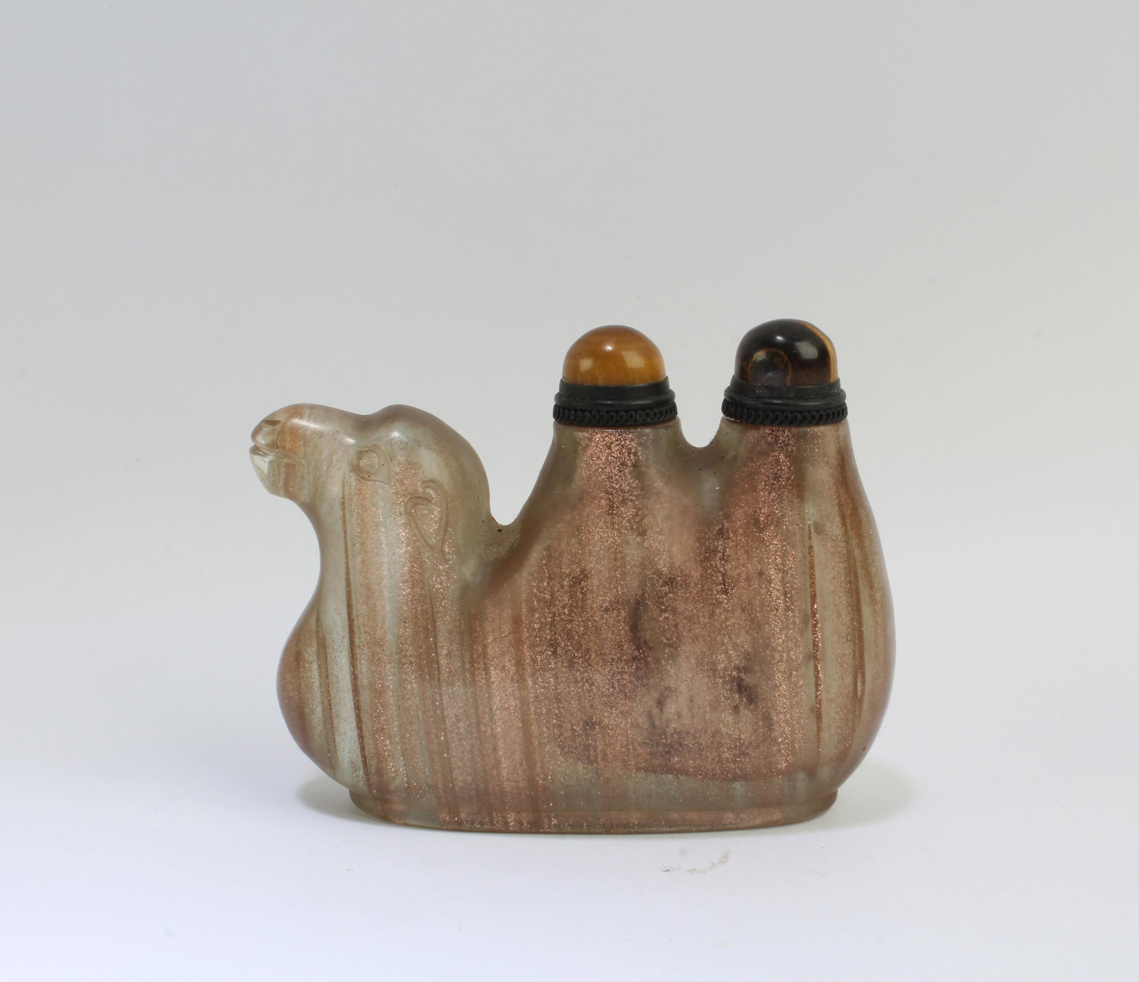 An Unique Crystal Twin Head Snuff Bottle: An Unique Crystal Twin Head Snuff Bottle. Height: 2.25"