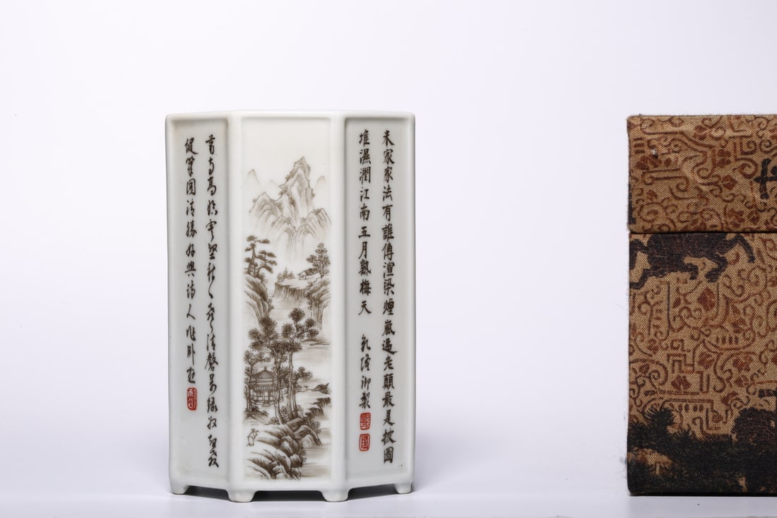 An Octagonal Mocai Enamel Brushpot: An Octagonal Mocai Enamel Brushpot. Height: 4.02"; Diameter: 2.60".