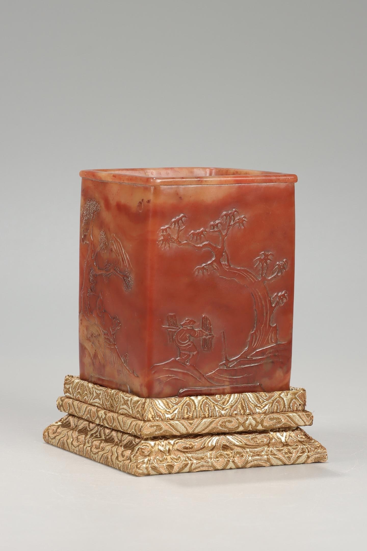 A Shoushan Stone Brushpot: A Shoushan Stone Brushpot. Height: 3.27"; Width: 2.36"; Weight: 0.905lbs.