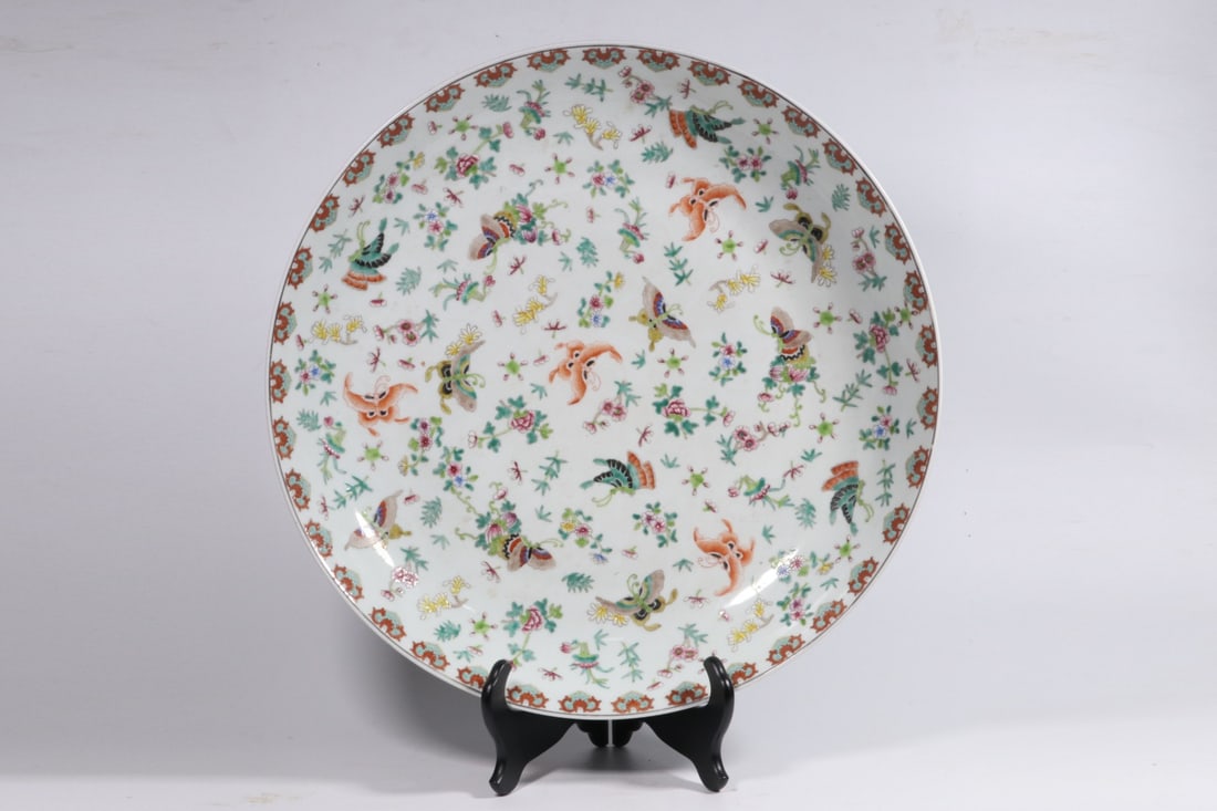 A Fencai Enamel Charger: A Fencai Enamel Charger. Diameter: 20.47"; Height: 3.82".