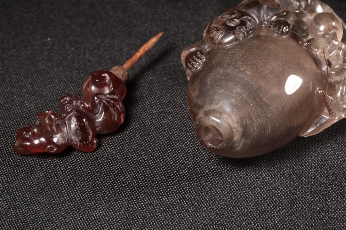 A Crystal Boy?and?Longevity Snuff Bottle - 10