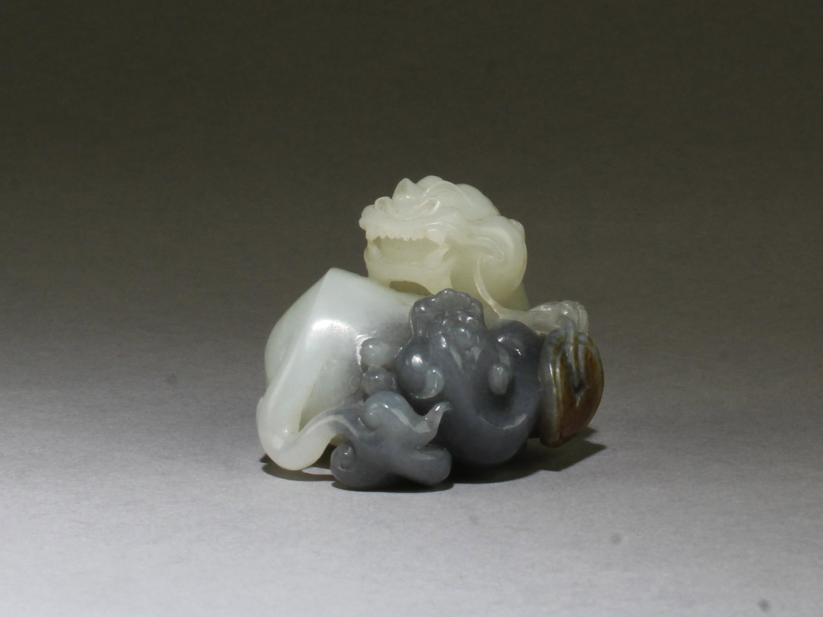 Chinese Jade Ornament: Chinese Jade Ornament, of natural color. Length: 2"