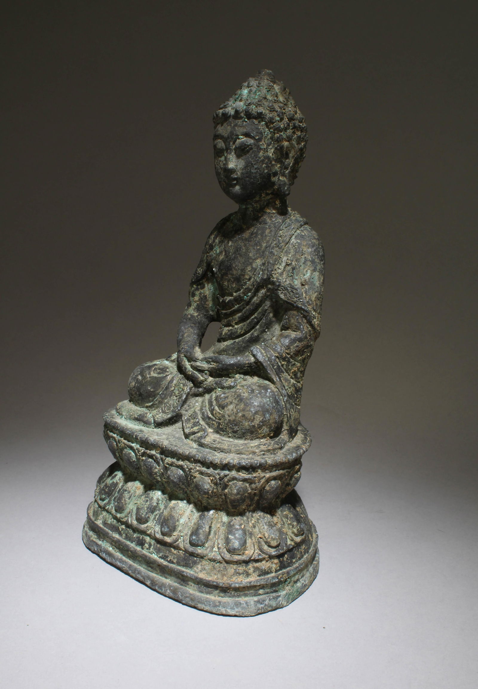 A Bronze Buddha Statue - 2