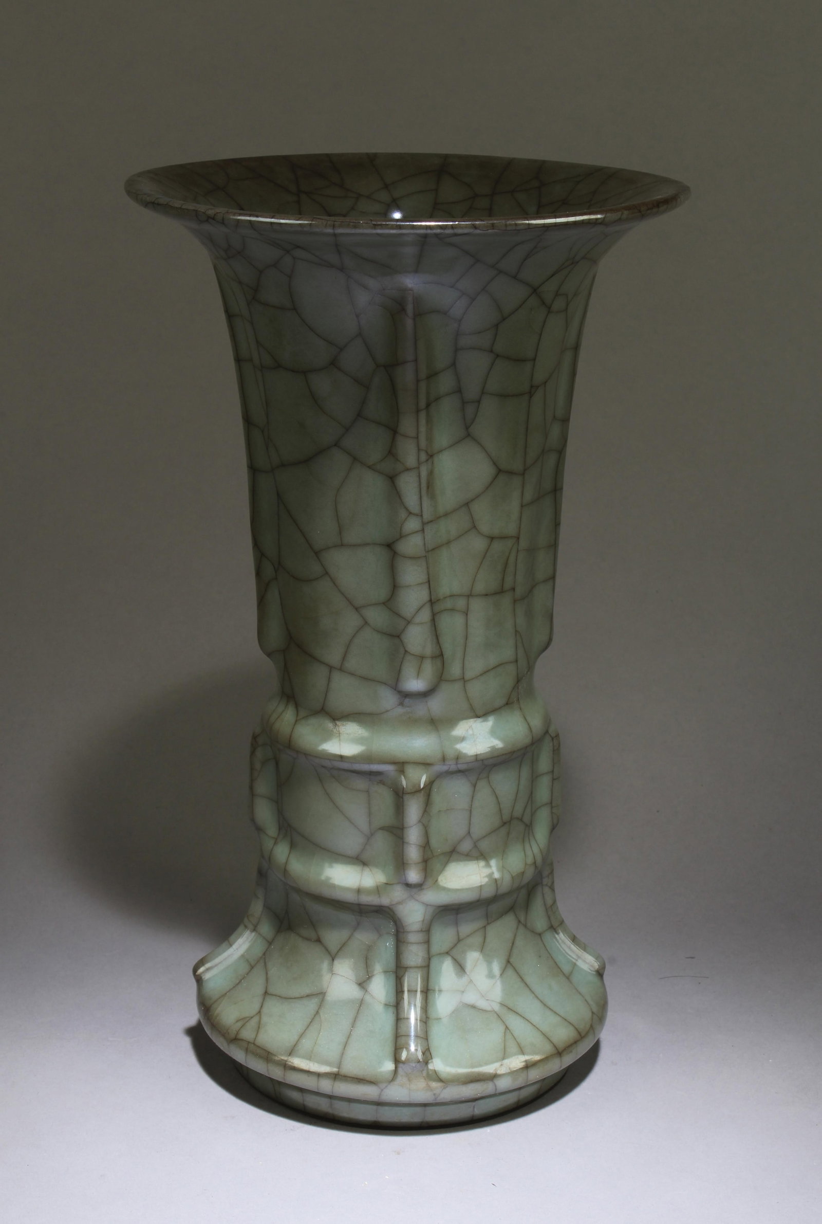 A Chinese Guan Kiln Vase (1 of 4)