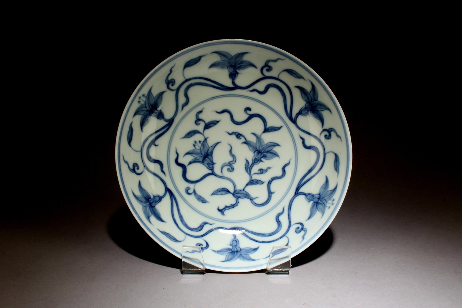 A Chinese Blue and White Plate (1 of 6)