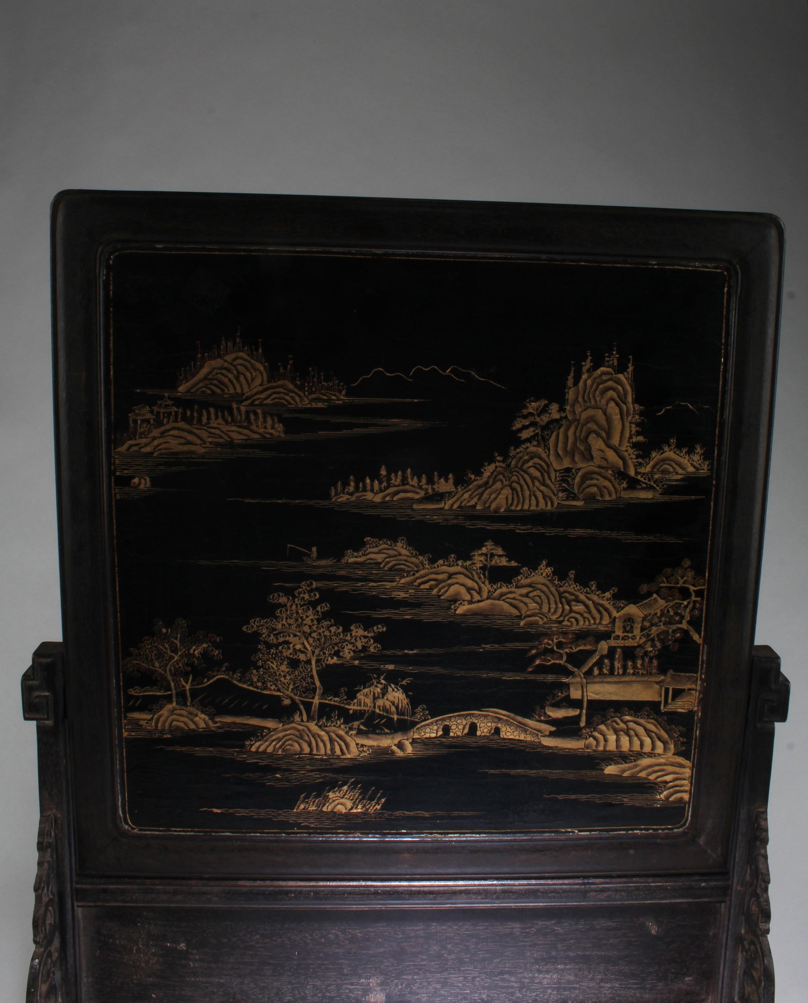 A Cinnabar Lacquer Table Screen - 7