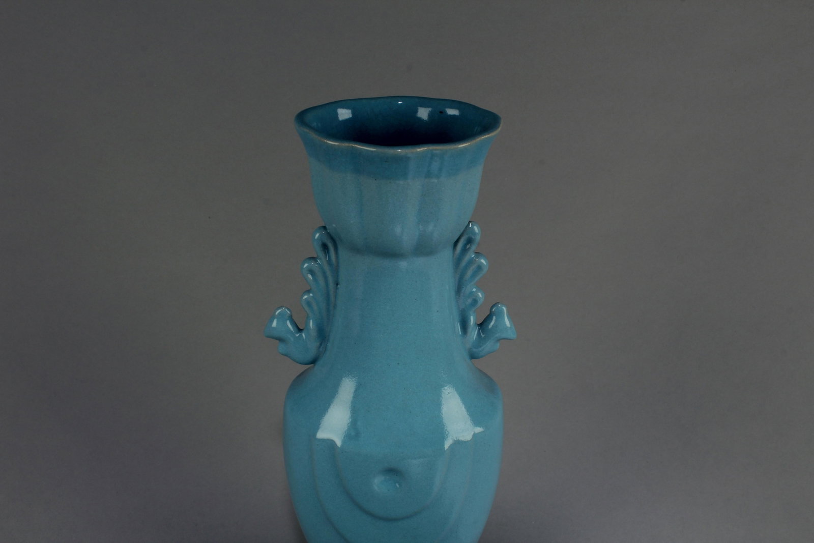 A Ruyao Vase - 2