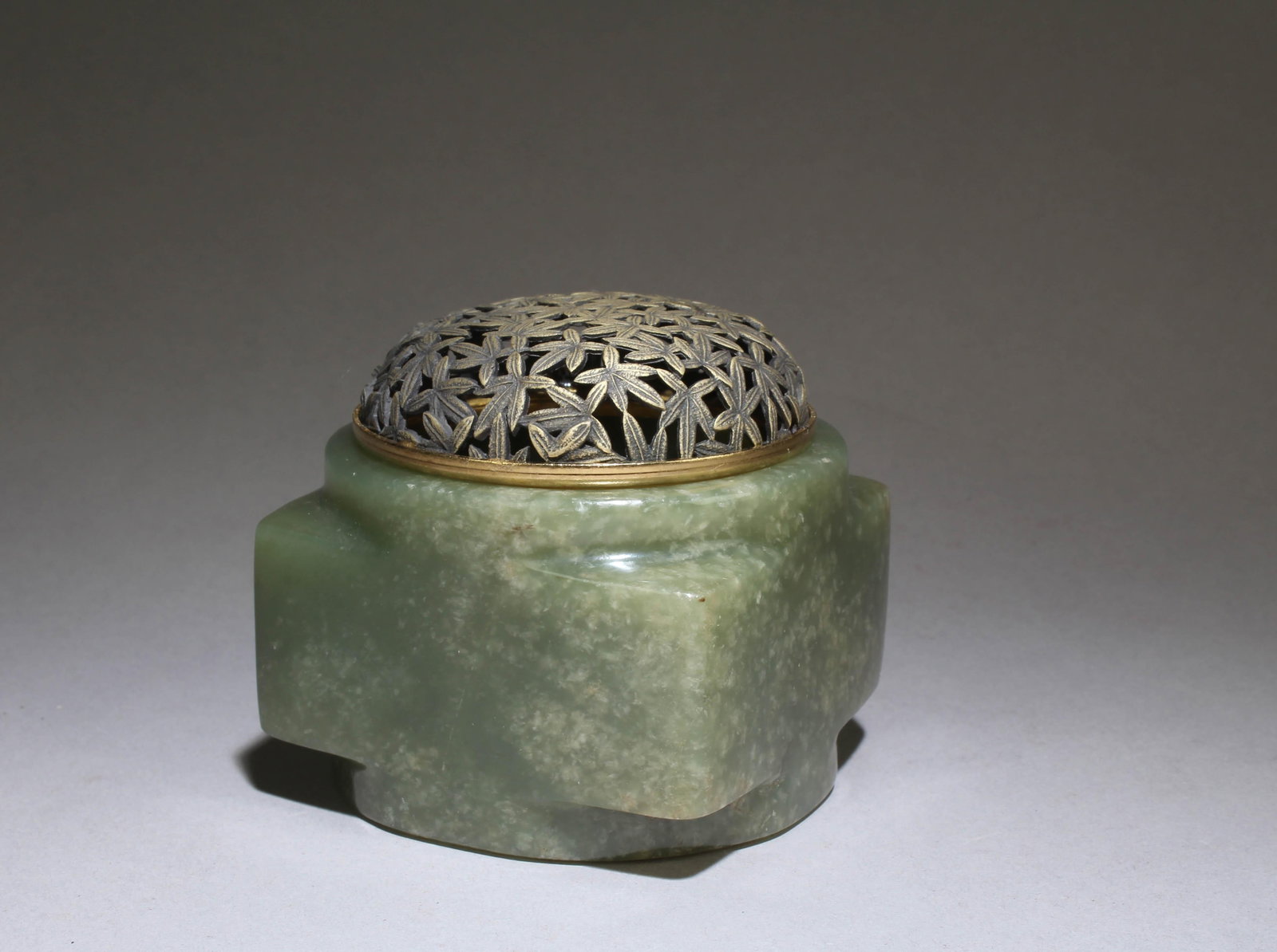 A Jade Cong - 3