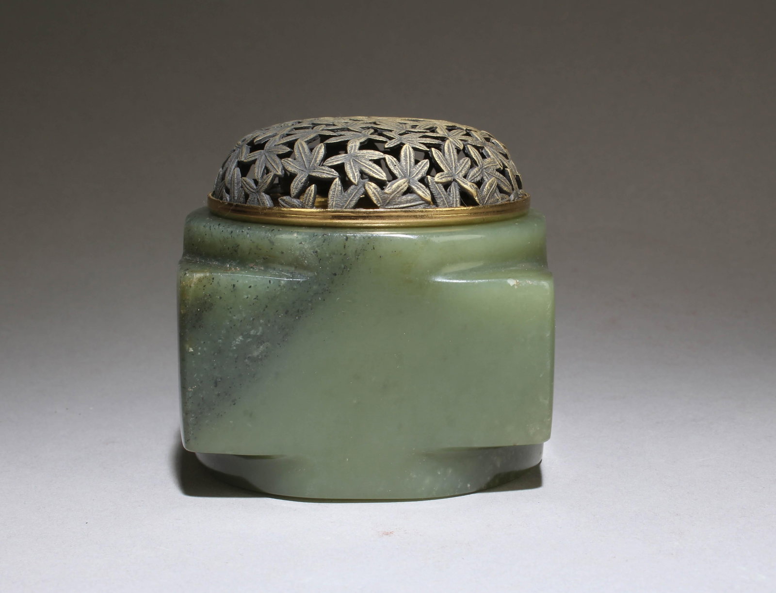 A Jade Cong - 4