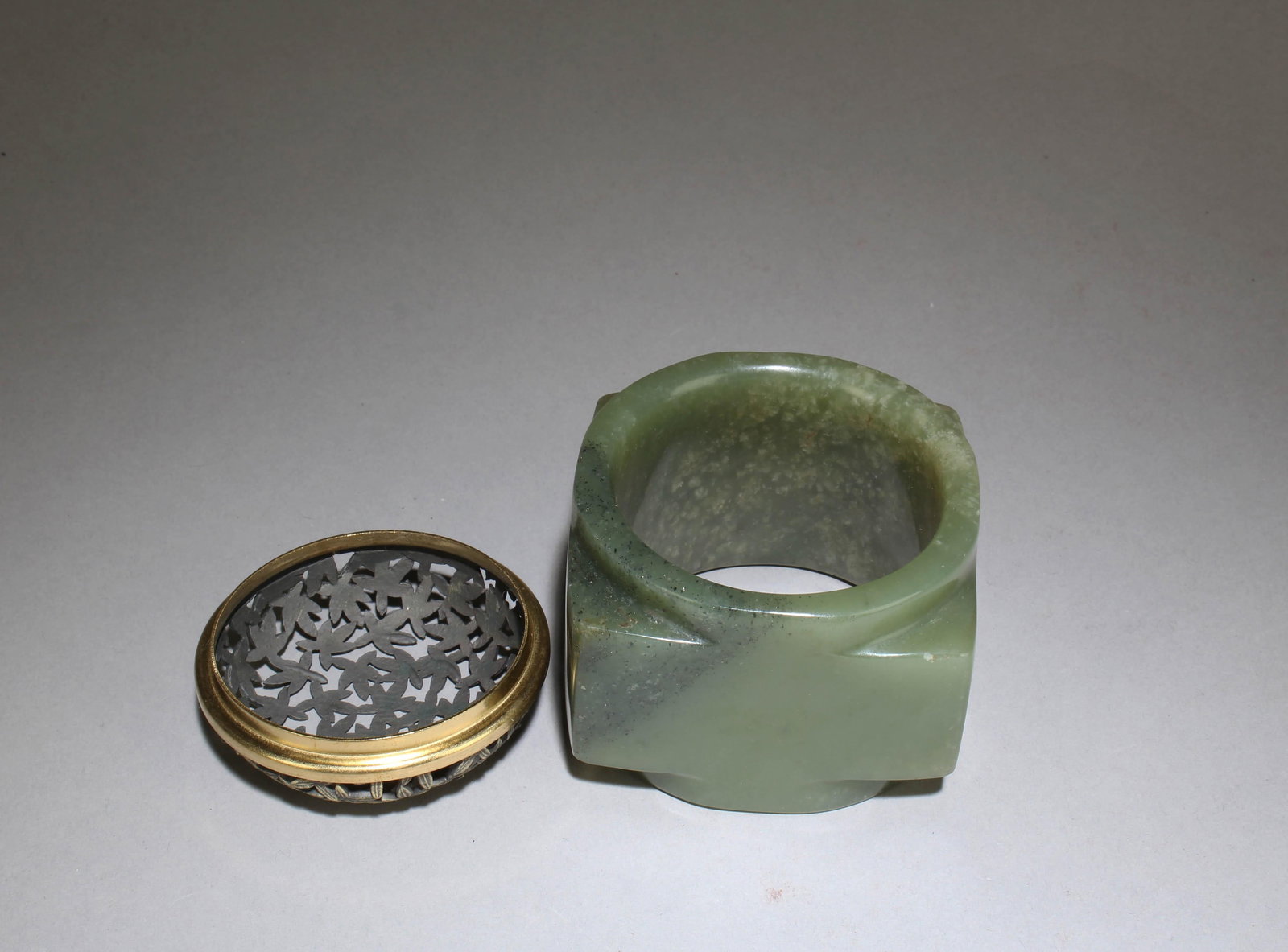 A Jade Cong - 5