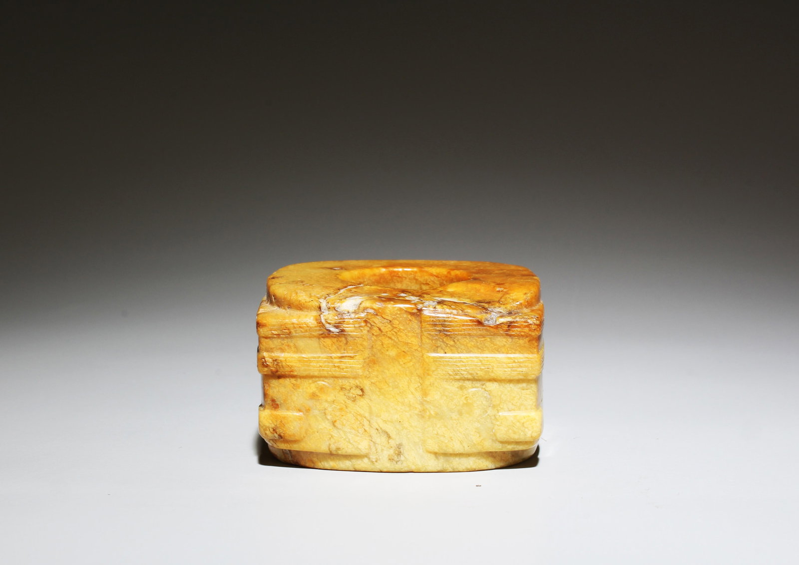 A Jade Cong - 3
