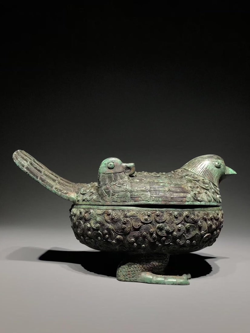A Bronze Bird-Shaped Box - 3