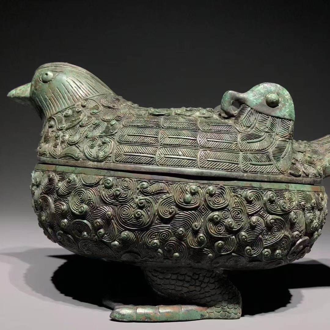 A Bronze Bird-Shaped Box - 6