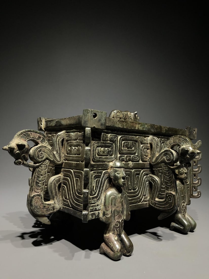 A Bronze Ding - 6