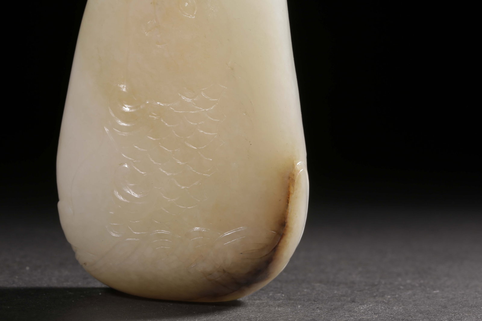 A Hetian Jade Snuff Bottle - 4