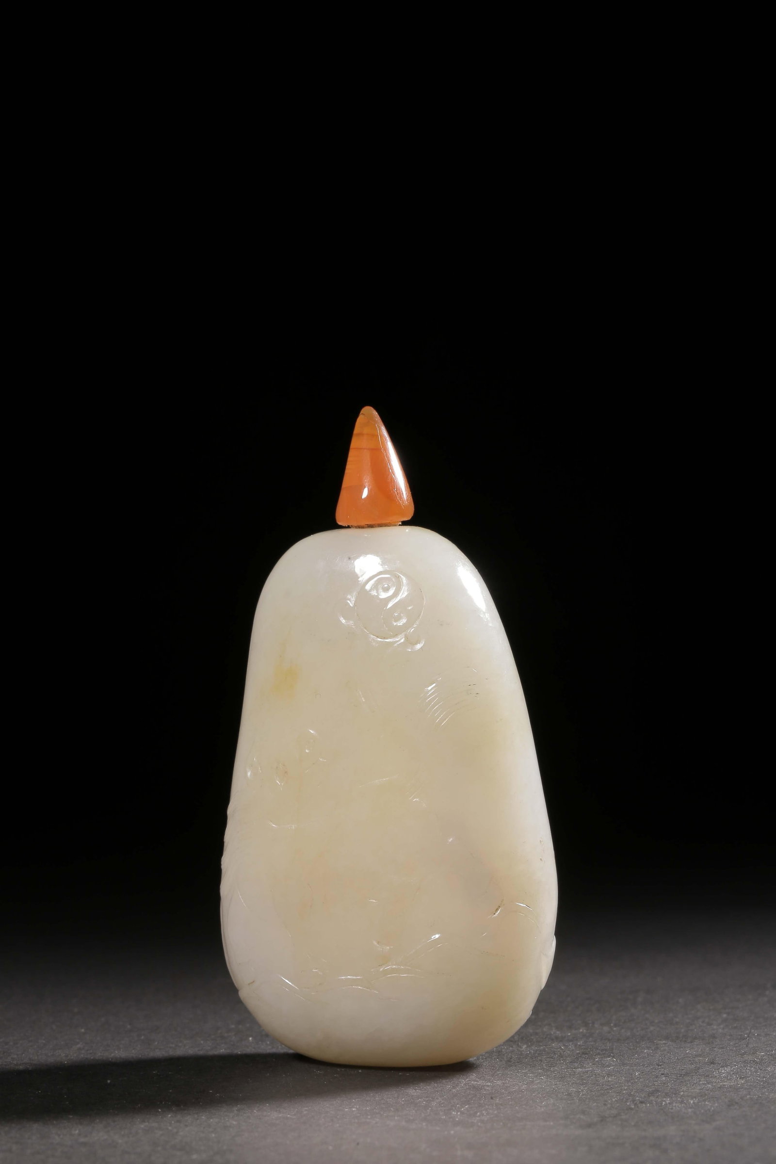 A Hetian Jade Snuff Bottle - 5