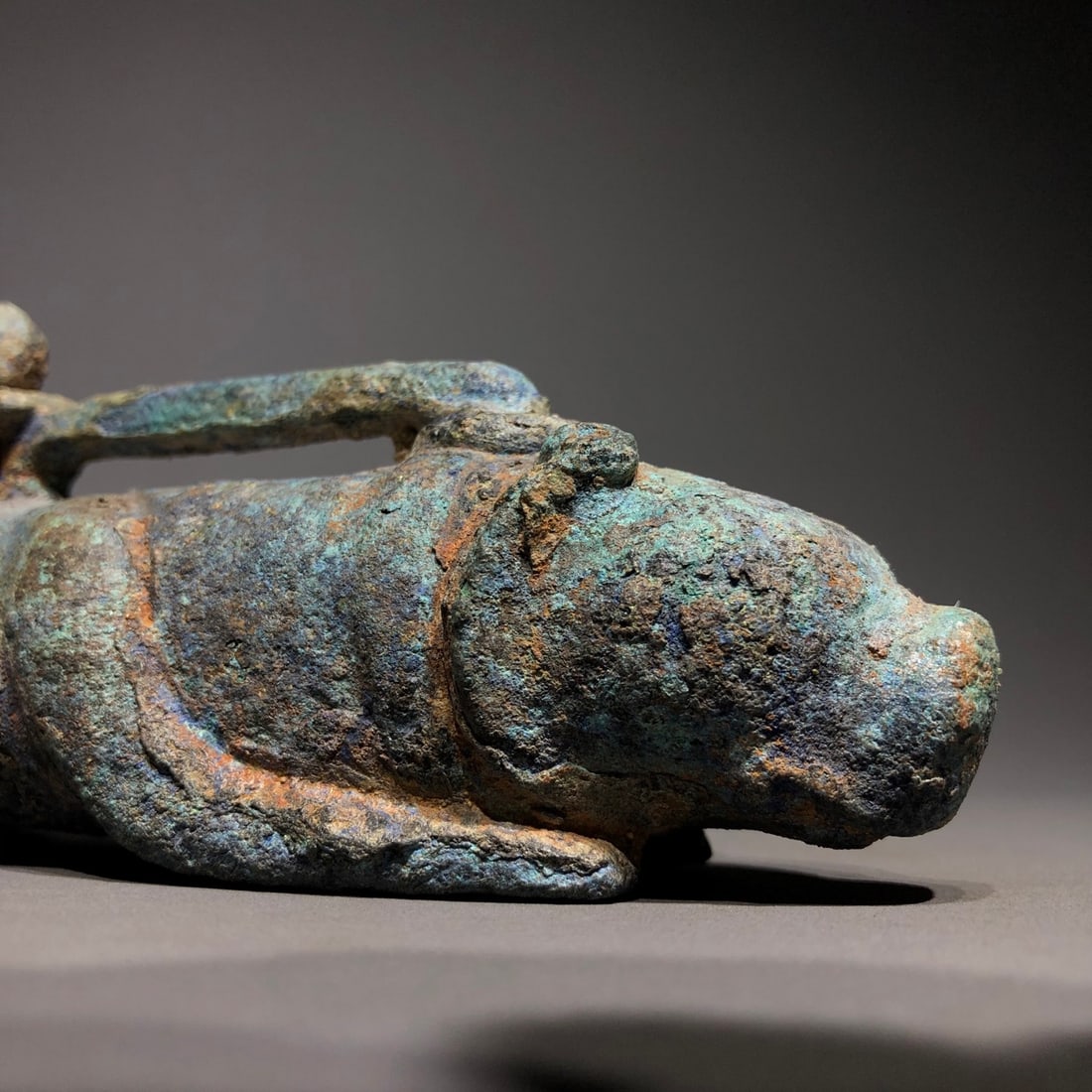 A Bronze and Jade Ornament - 4