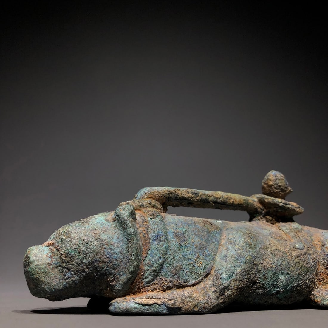 A Bronze and Jade Ornament - 6