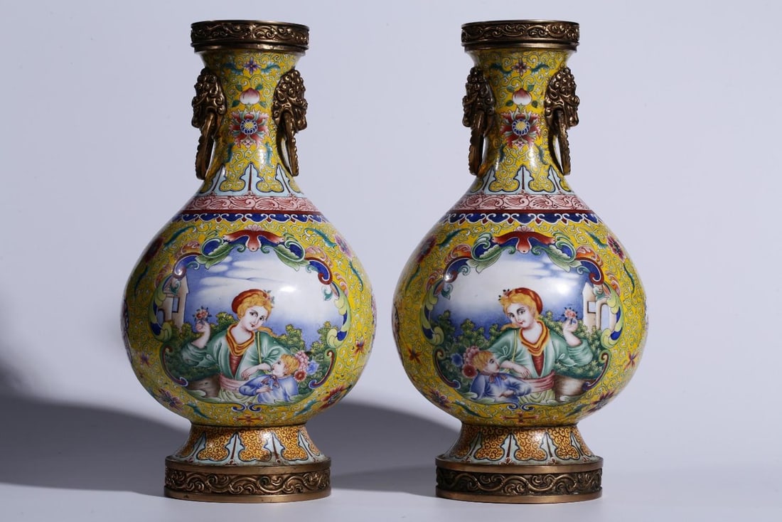 A Pair of Cloisonné Enamel Vases (1 of 9)