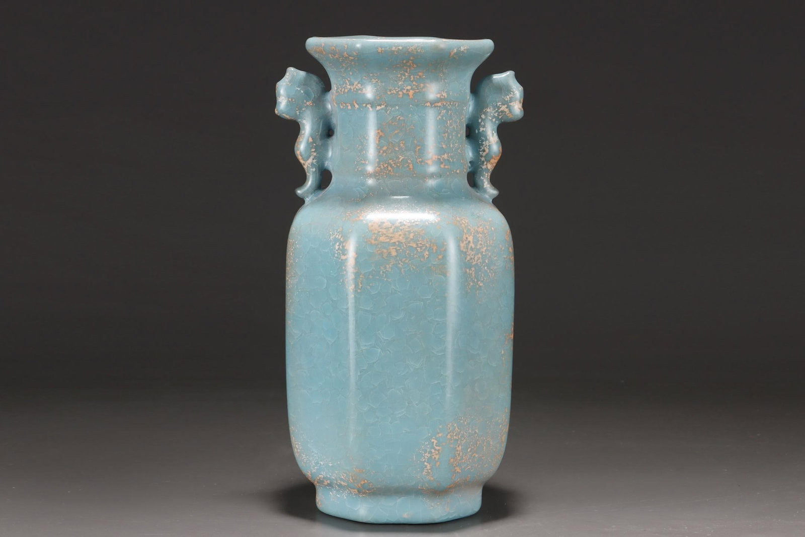 A Ru Ware Sky-Blue Octagonal Vase - 4