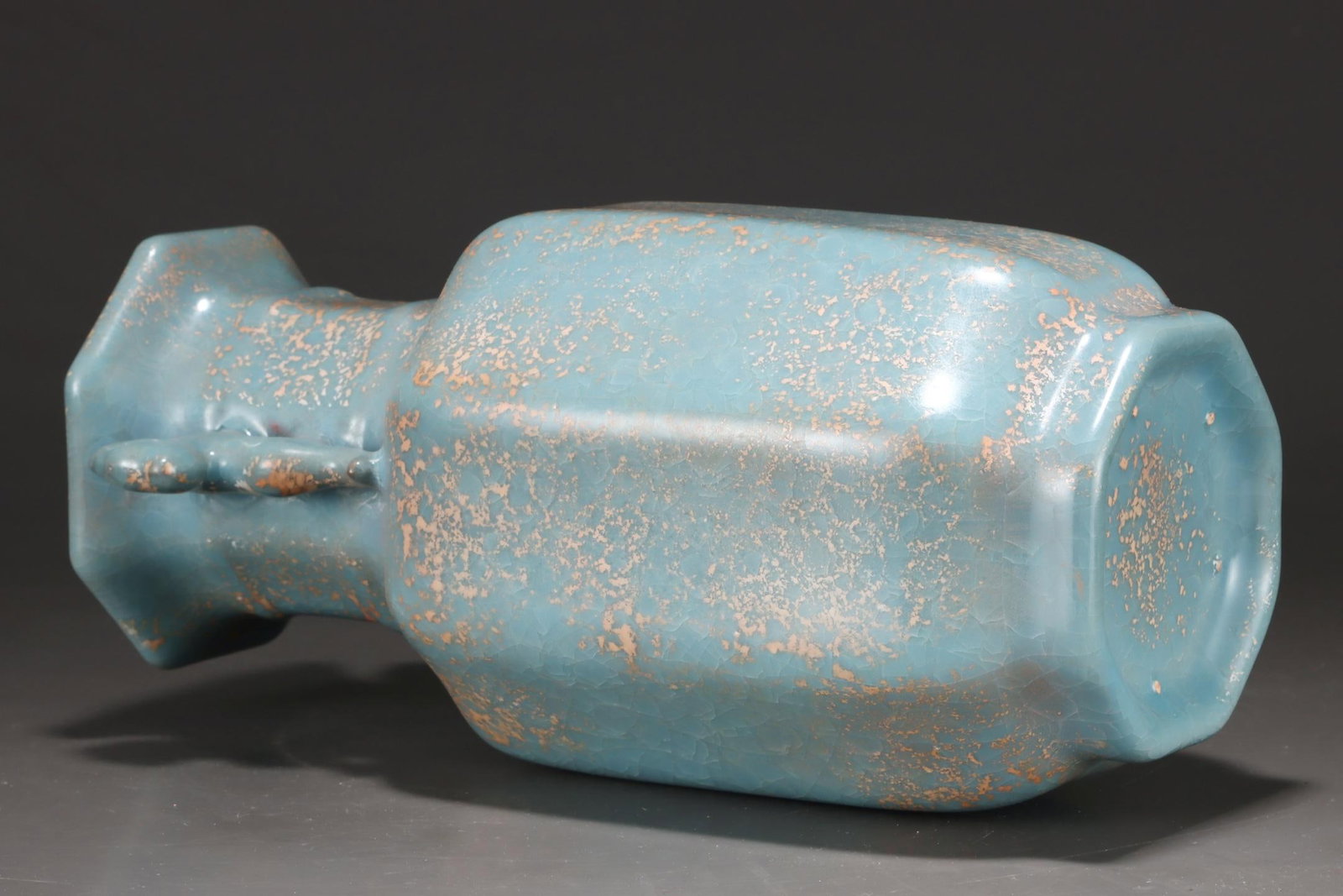 A Ru Ware Sky-Blue Octagonal Vase - 8