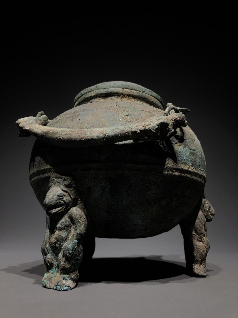 A Bronze Ewer - 6