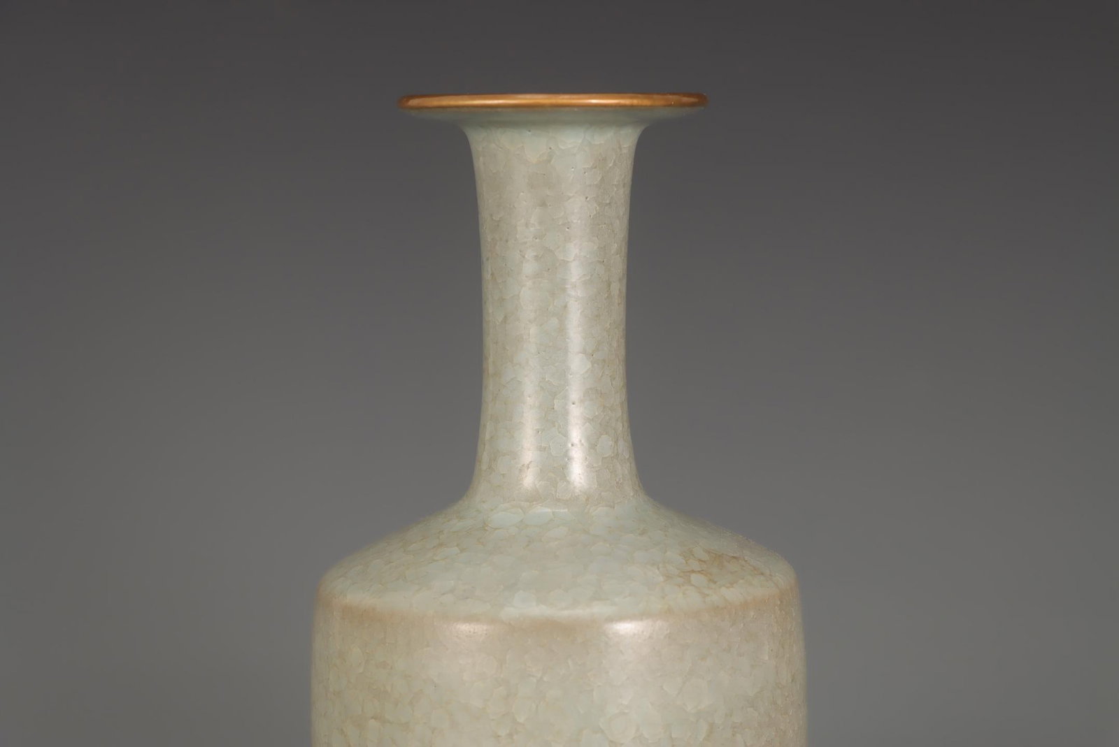 A Ru Ware Celadon Glazed Vase - 3