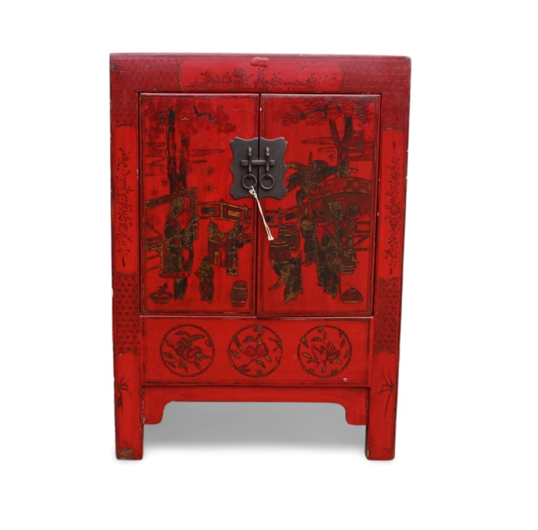A Hardwood Cabinet: A Hardwood Cabinet. Dimension: 23.75" x 33.5" x 16".