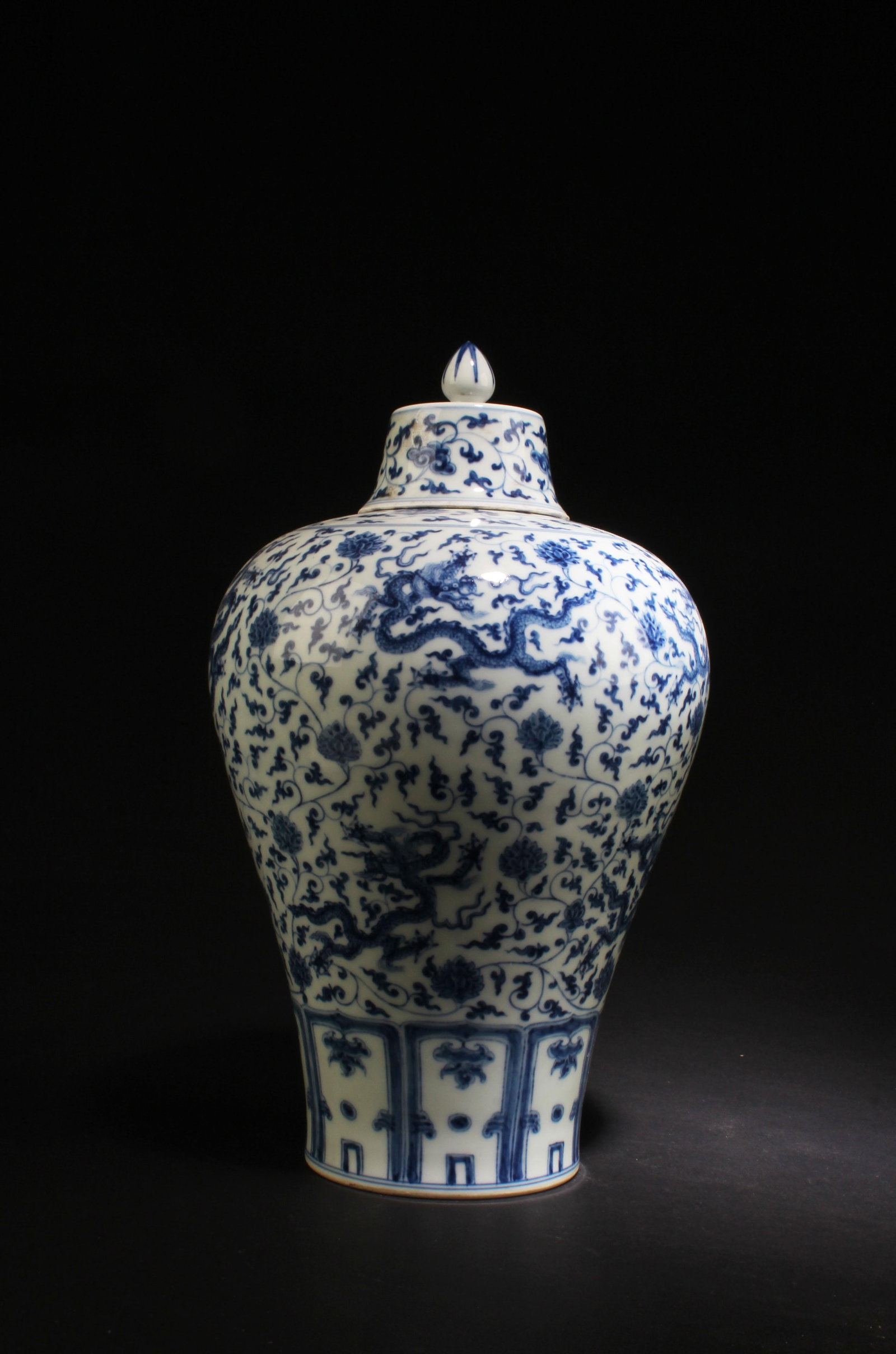 A Blue & White Porcelain Meiping Vase: A Blue & White Porcelain Meiping Vase with lid. 'ChengHua' mark. Height: 12.5"