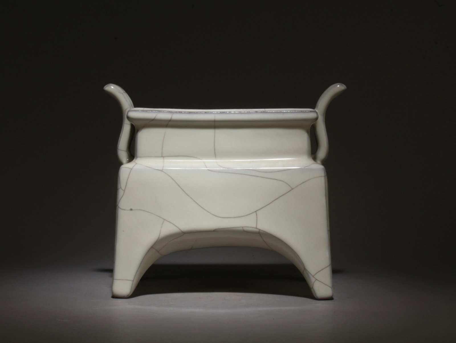 A Guanyao Incense Burner (1 of 7)