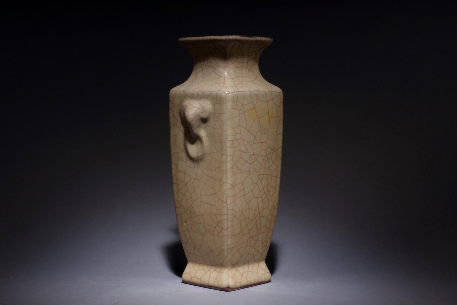A Guanyao Vase - 2
