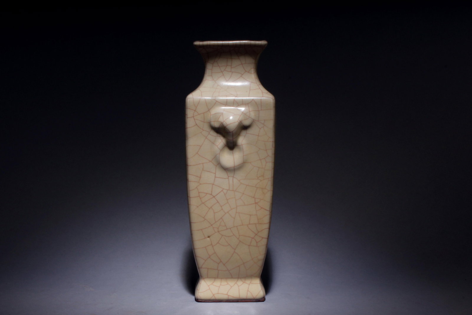 A Guanyao Vase - 3