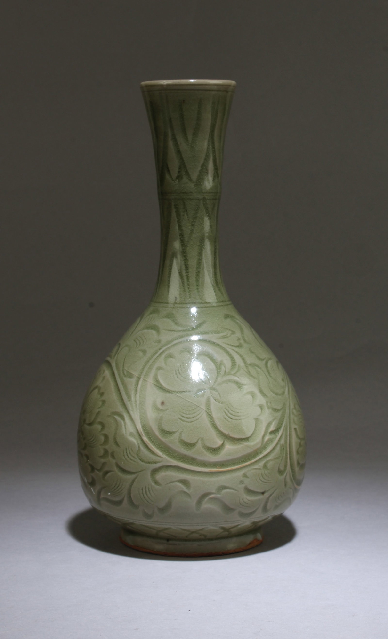 Chinese Porcelain Vase: Chinese Porcelain Vase. Height: 8.75"