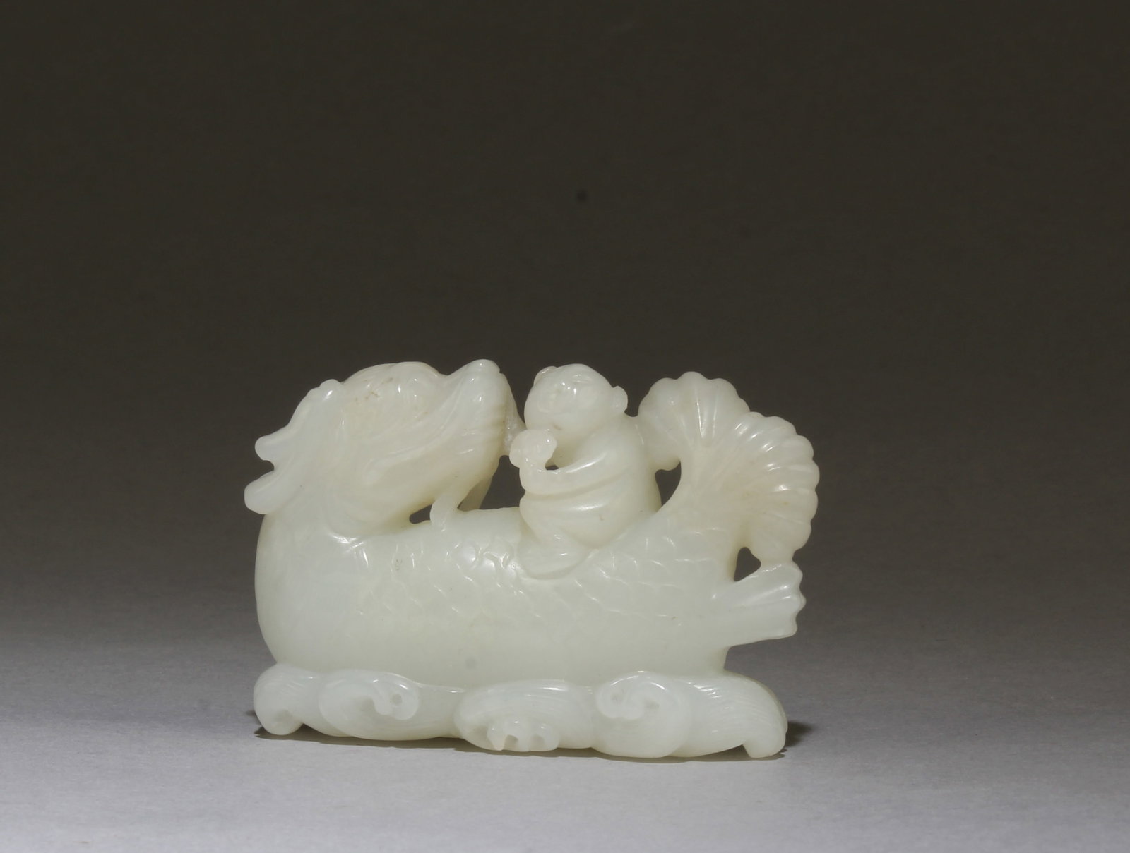 A Carved Jade Ornament (1 of 5)