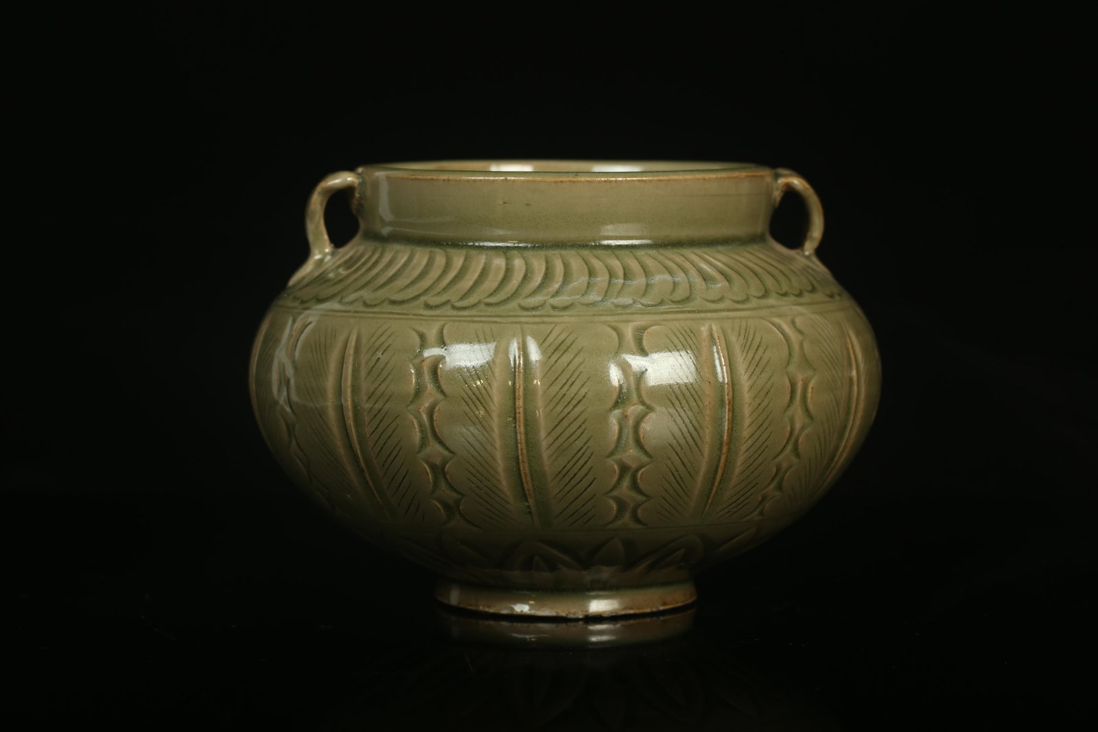 A Yaozhou Pot - 3