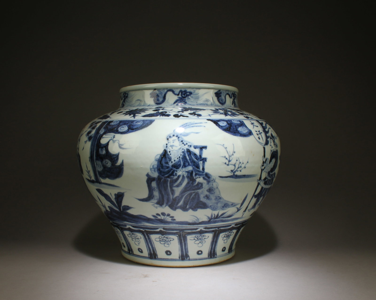 A Chinese Blue and White Jar (1 of 6)