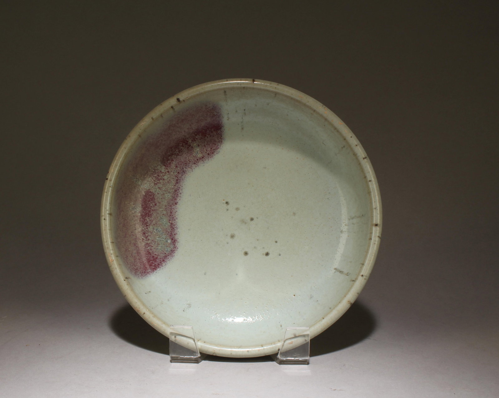 A Junyao Brush Washer: A Junyao Brush Washer. Dimensions: 7.2" x 2".