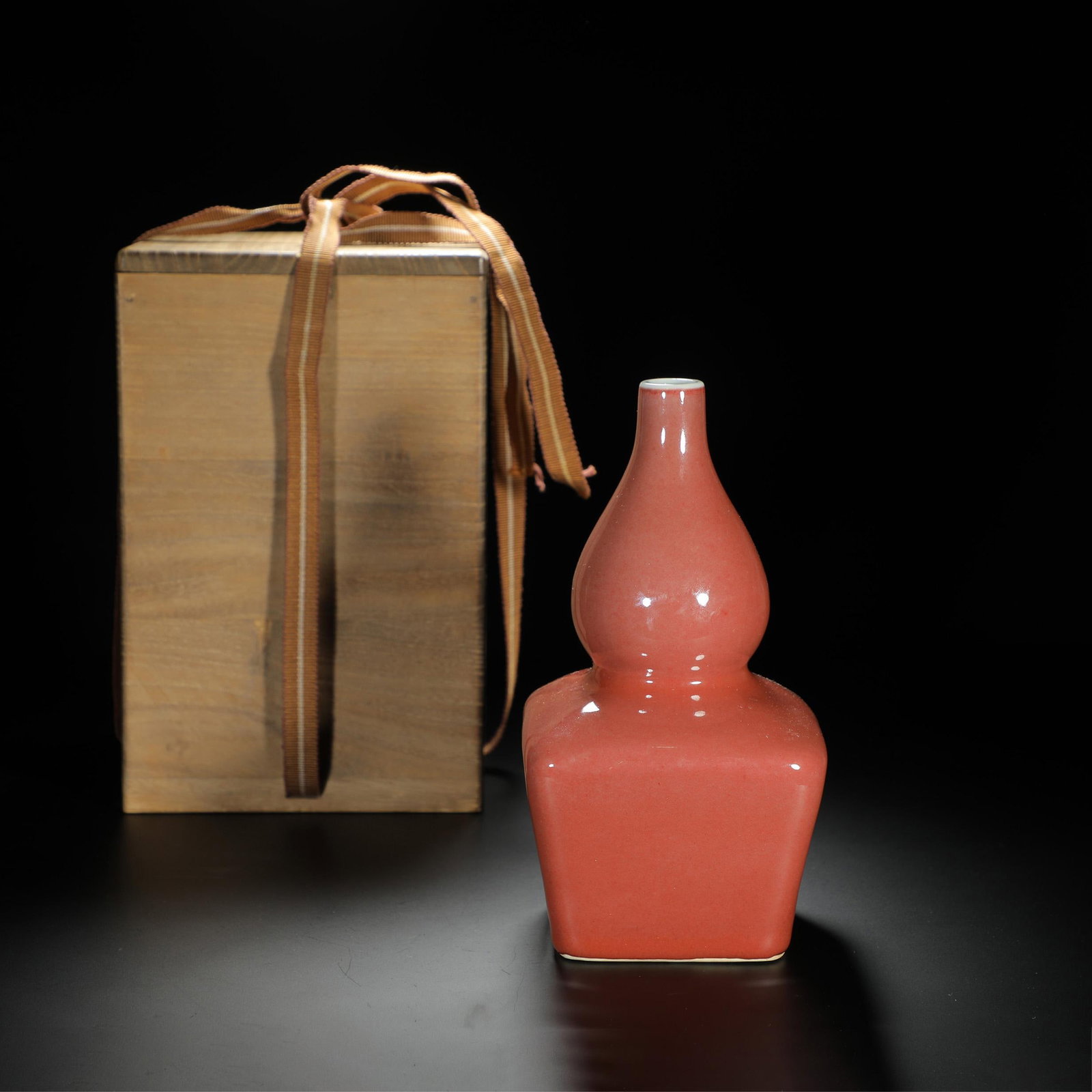 Red-Glazed Double-Gourd Vase: Red-Glazed Double-Gourd Vase. Length:3.82" Height:6.69"